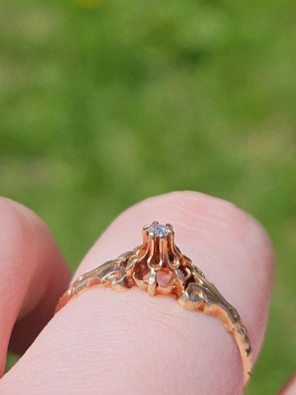 Vintage 10K Yellow Gold Raised Solitaire Flower Style Art Deco Ring Size 6.75